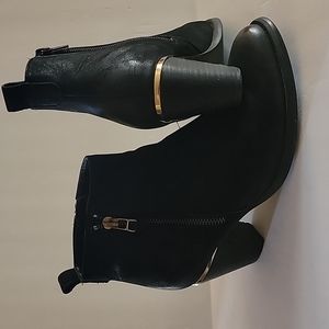 Steve Madden "Wantaugh" Black Ankle Boot